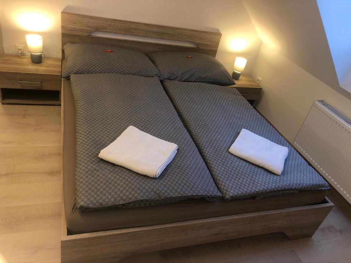 Diamond Apartman Debrecen Extérieur photo